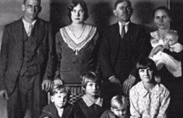 Тази снимка на семейство Лоусън крие една много дълго пазена мръсна тайна! img