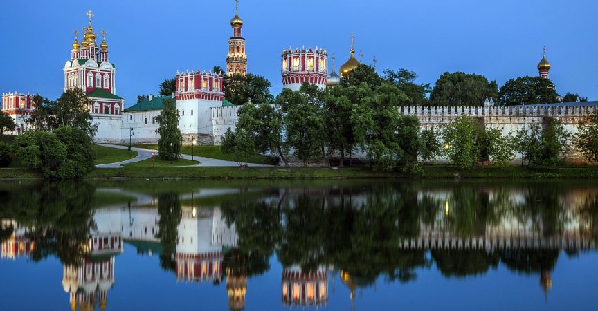 10 поразителни руски църкви, които ще ви вдъхновят – трябва да ги видите (снимки)! img