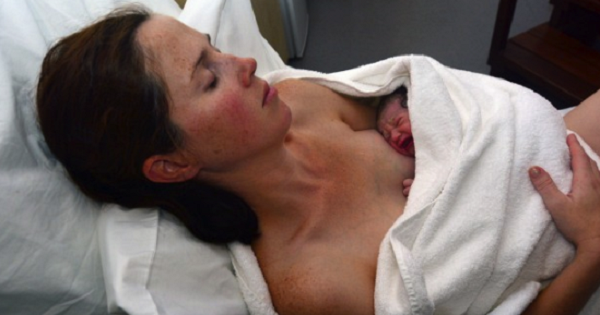 Учени разкриха тайната на безболезненото раждане
