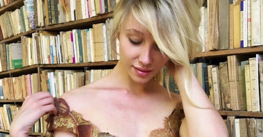 Тези рокли са толкова зашеметяващи, че самата Пепеляшка би пожелала да отиде с тях на бала (СНИМКИ) img
